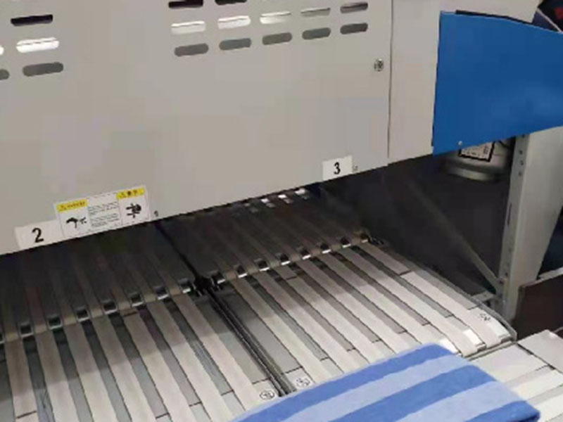 太仓巾类折叠机-01