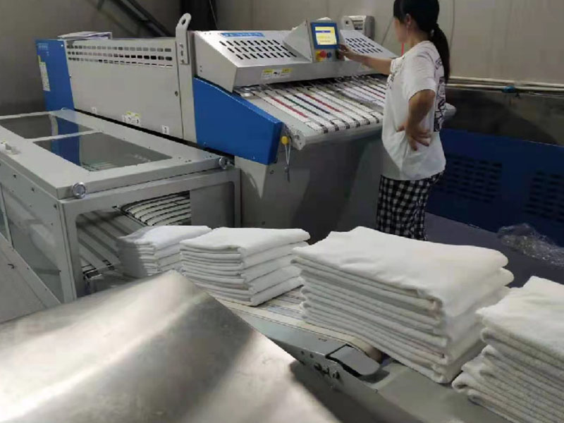 太仓巾类折叠机-02